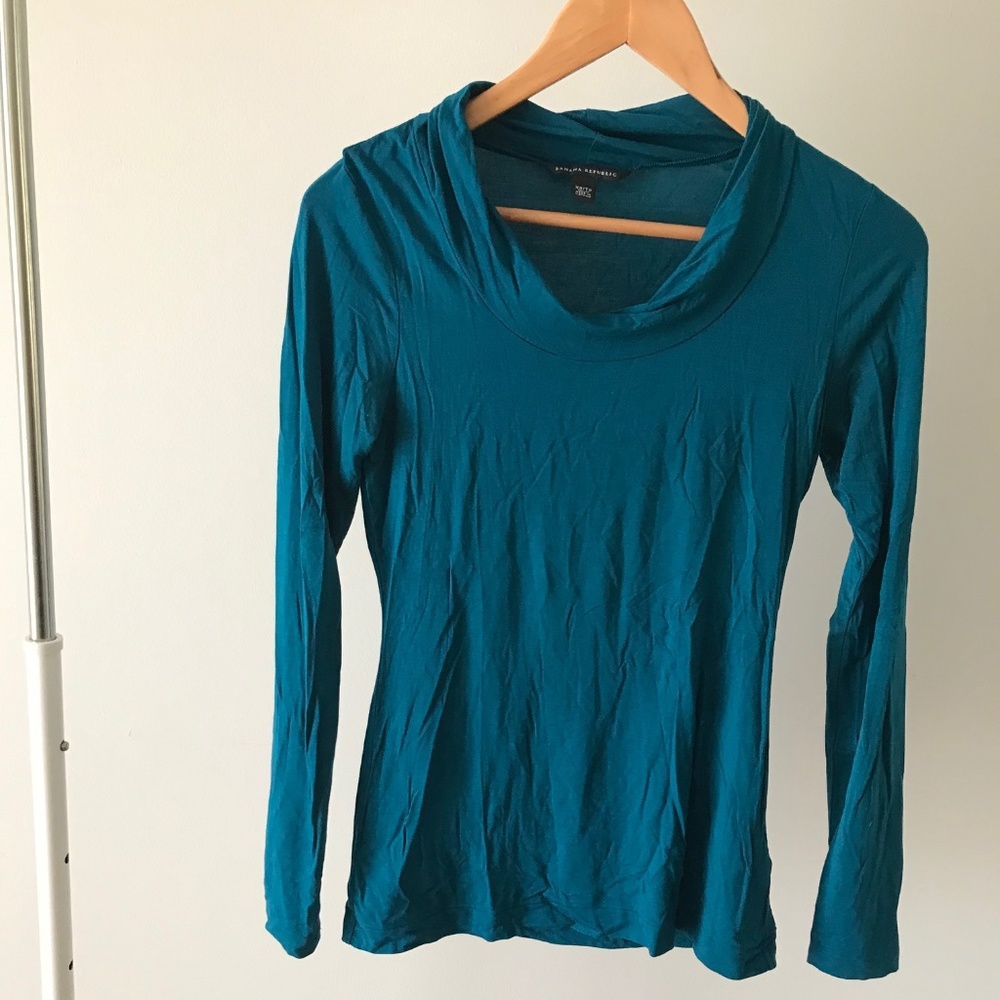 Banana Republic dark teal stretchy shirt